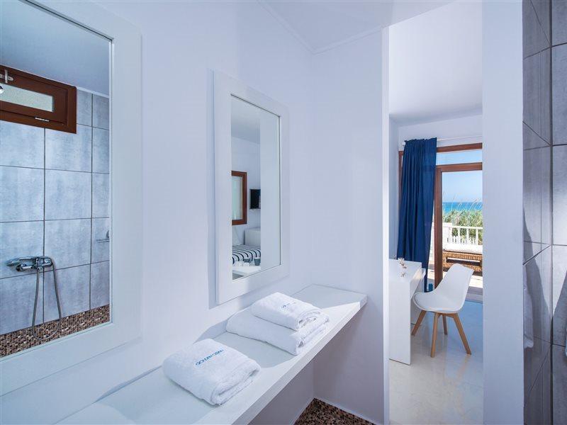 Golden Grain Suites "By Checkin" Kokkini Hani Ngoại thất bức ảnh
